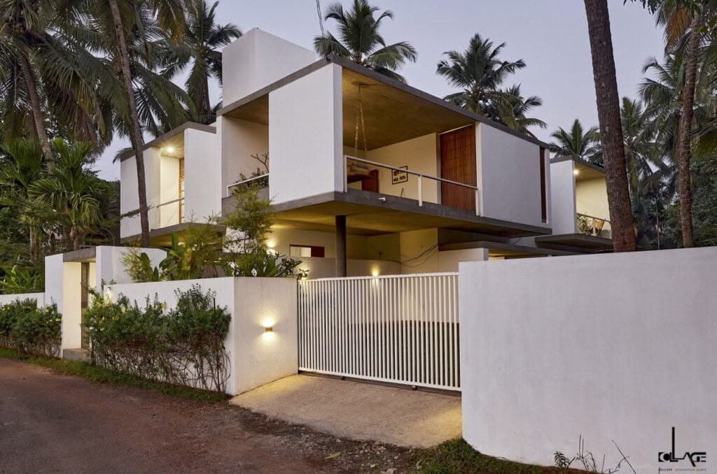 Aayi House